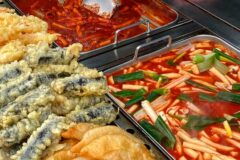 소스와 떡이 만들어내는 중독적인 맛의 떡볶이 맛집 5곳