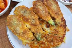 구수한 맛과 멋스러운 분위기를 즐길 수 있는 막걸리 맛집 5곳